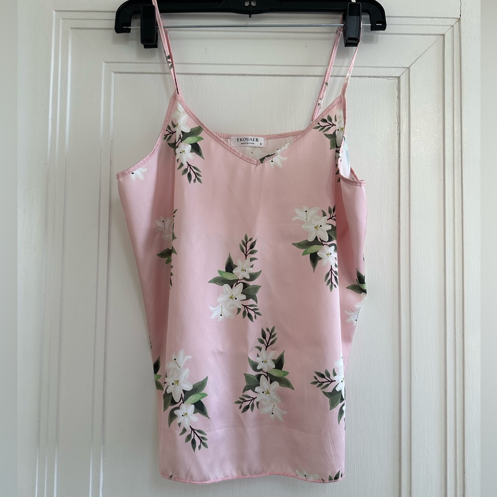 Like-New Blush Pink/Floral Women's Pajama Set - Small